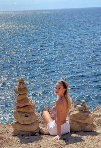 Diletta Leotta a Ibiza con le amiche